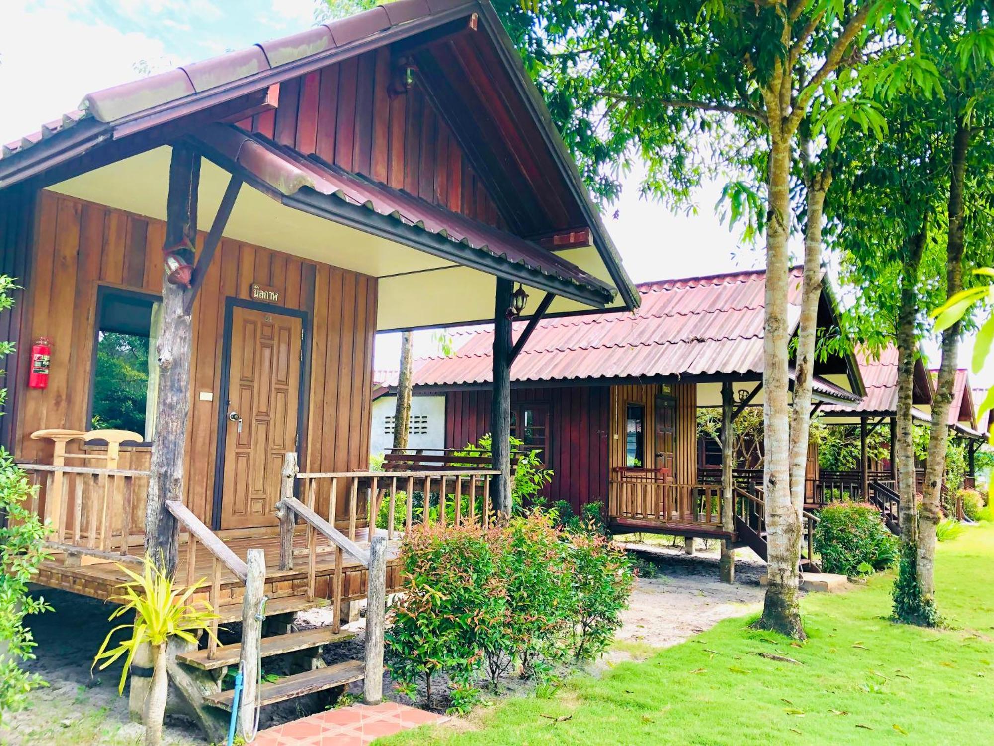 Bann Klong Jao Homestay Ko Kut Екстериор снимка
