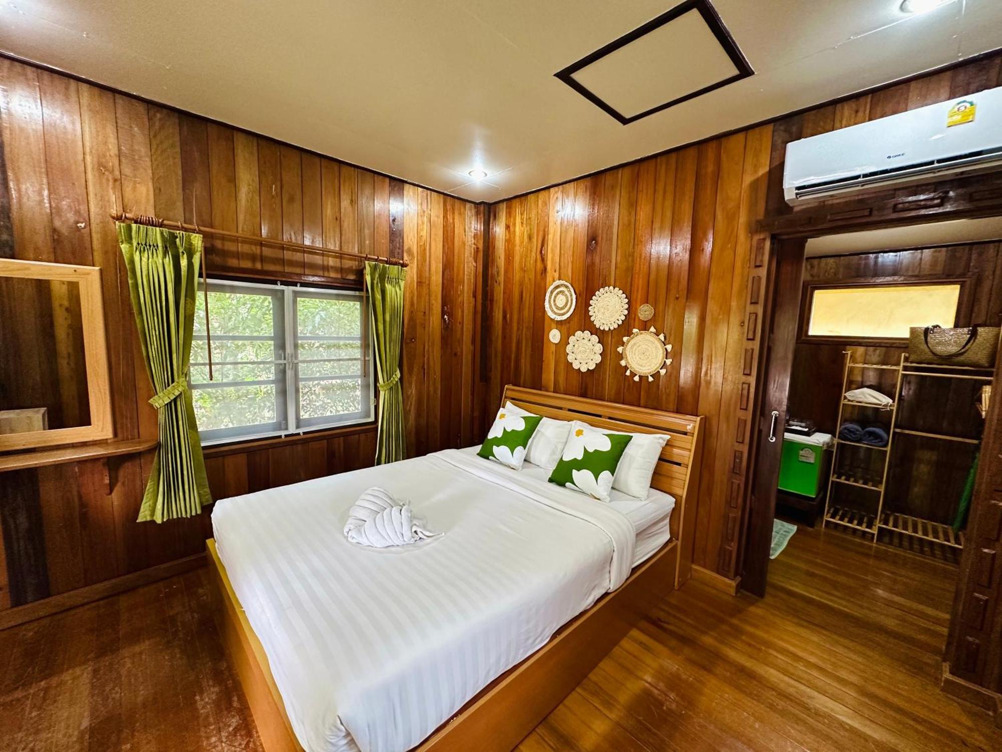 Bann Klong Jao Homestay Ko Kut Екстериор снимка